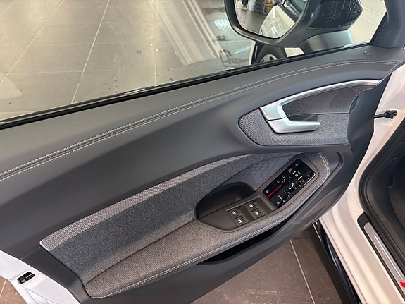 Audi A5 18 of 18