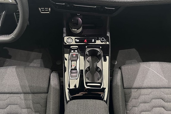 Audi A6 12 of 27