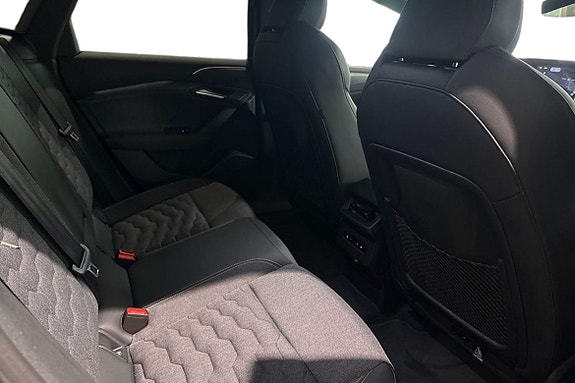 Audi A6 20 of 27