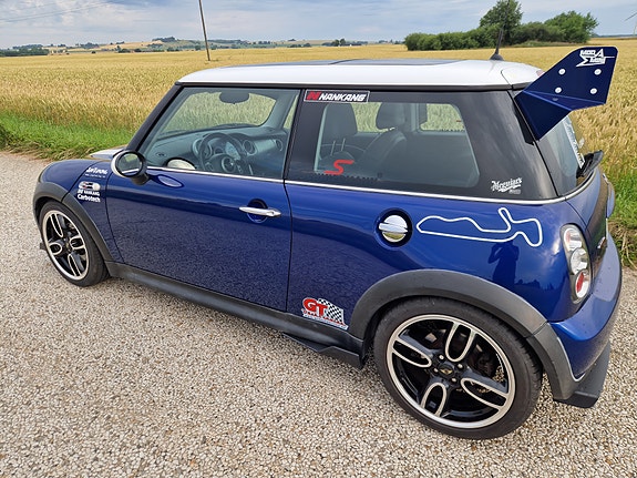 MINI John Cooper Works 3 of 5