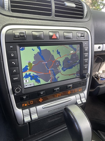 Porsche Cayenne Turbo 22 of 25