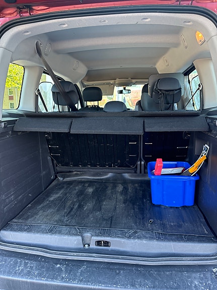 Peugeot Partner Tepee 8 of 9