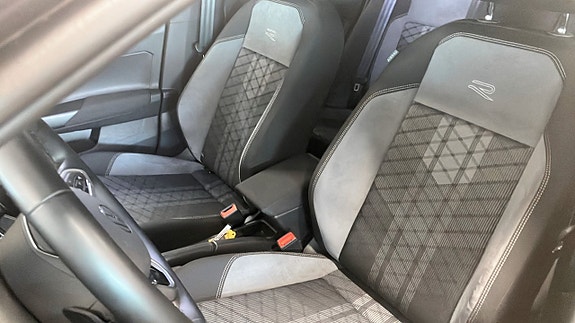 Volkswagen Taigo 8 of 12