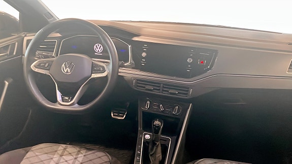 Volkswagen Taigo 10 of 12