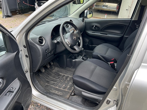Nissan Micra 7 of 14
