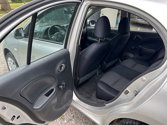 Nissan Micra 11 of 14