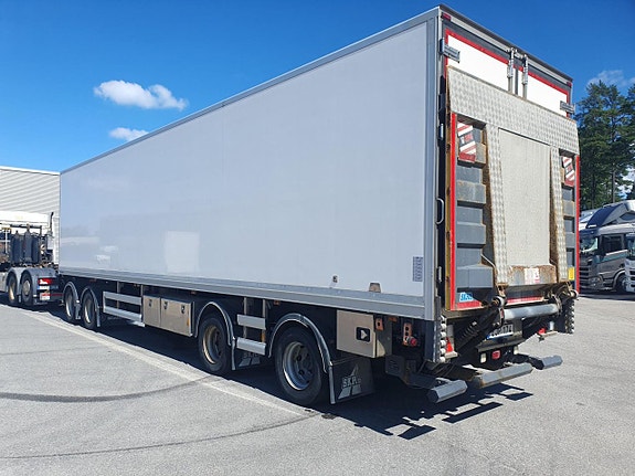 SKAB HFR SKAB 4 axl FRC Kylsläp bakgavellyft 3 of 11