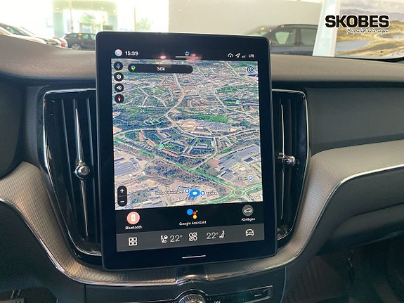 Volvo XC60 15 of 27