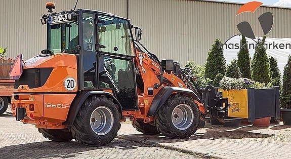 Weidemann 1260LP 2 of 6