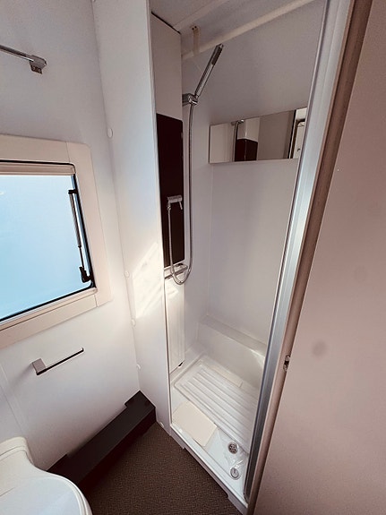 Adria Alpina 663 PT 8 of 10