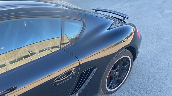 Porsche Cayman S 5 of 5