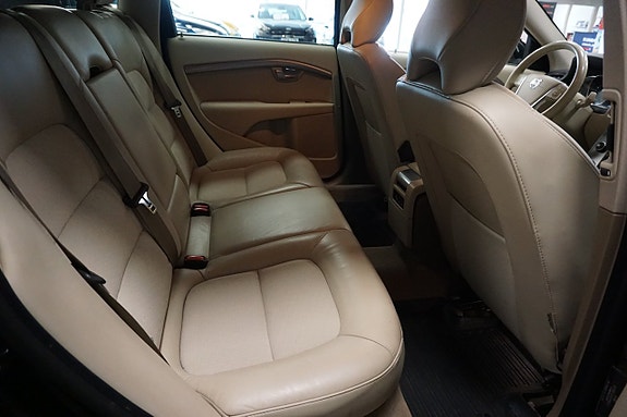 Volvo V70 19 of 21