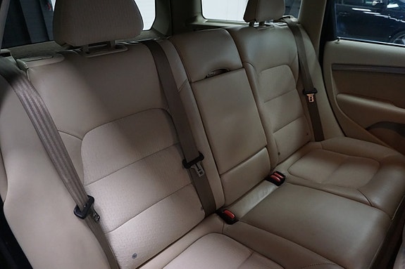 Volvo V70 17 of 21