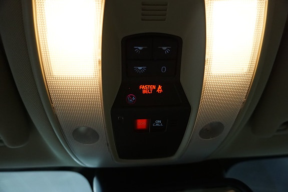 Volvo V70 13 of 21