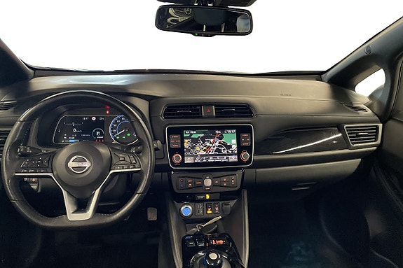 Nissan Leaf 8 of 20