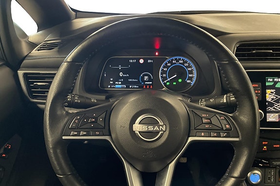 Nissan Leaf 13 of 20
