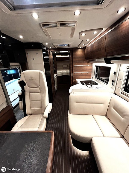 Concorde Carver 850 LI - GSR 2 - MY2027 - Ny Design 9 of 21