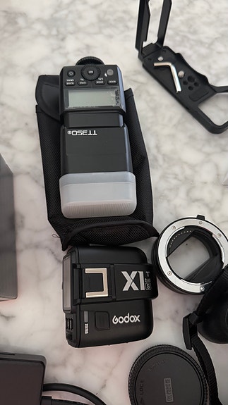 Sony A6700 systemkamera med 18-50mm f/2.8-objektiv image 4