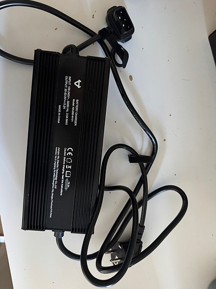 NIU M+ series 8 of 14