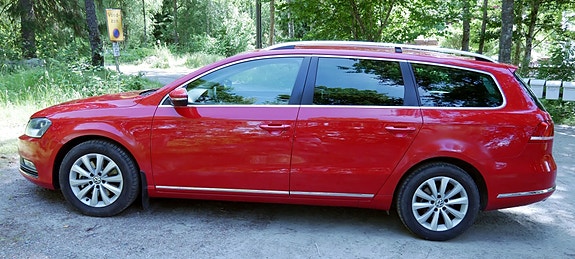 Volkswagen Passat 18 of 22