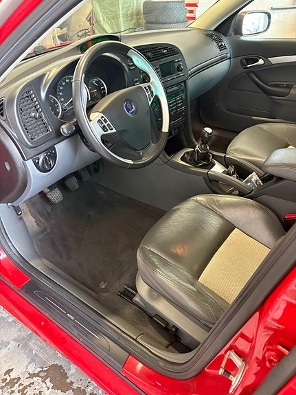Saab 9-3 5 of 5