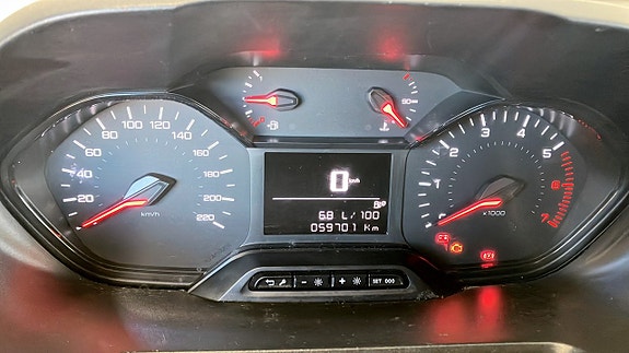 Peugeot Partner 16 of 16
