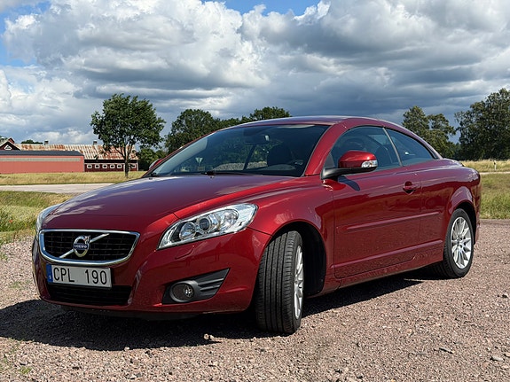 Volvo C70 5 of 5