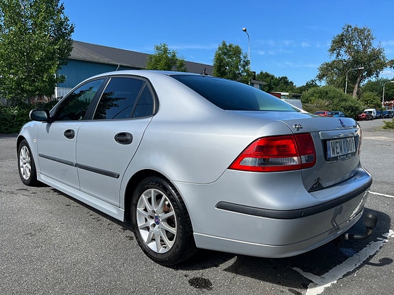Saab 9-3 4 of 5