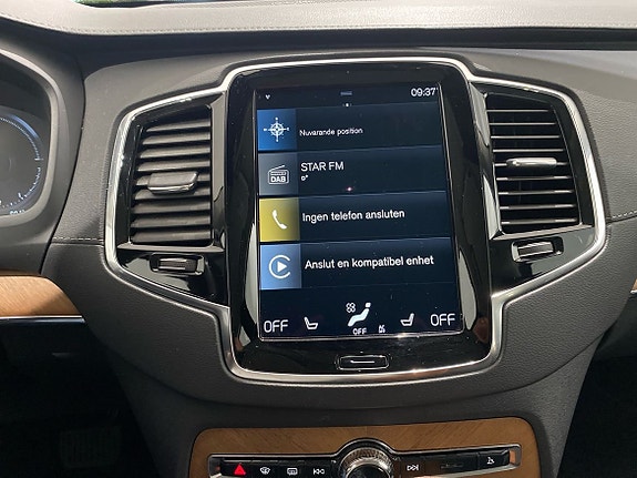 Volvo XC90 12 of 14
