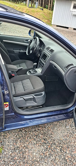 Skoda Octavia 8 of 12