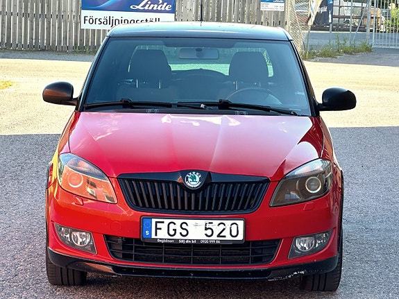 Skoda Fabia 3 of 5