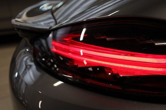Porsche 718 Cayman 15 of 15