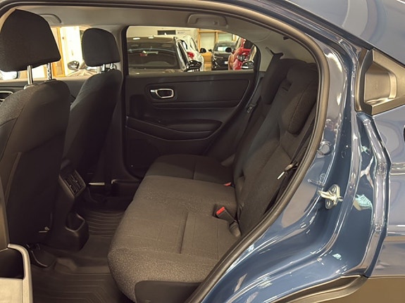 Honda HR-V 9 of 16