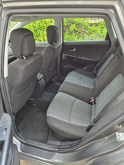 Kia Ceed 4 of 5