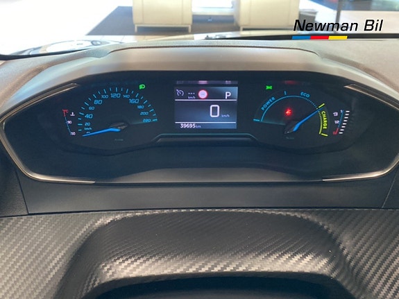 Peugeot 208 8 of 13
