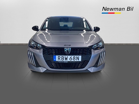 Peugeot 208 2 of 5