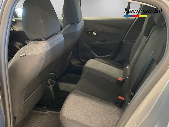 Peugeot 208 7 of 13