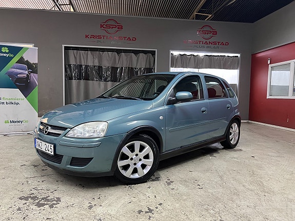 Opel Corsa 2 of 5