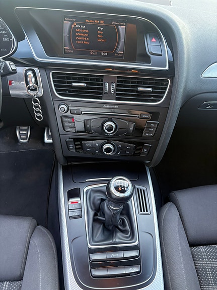 Audi A4 10 of 11