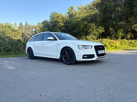 Audi A4 3 of 11