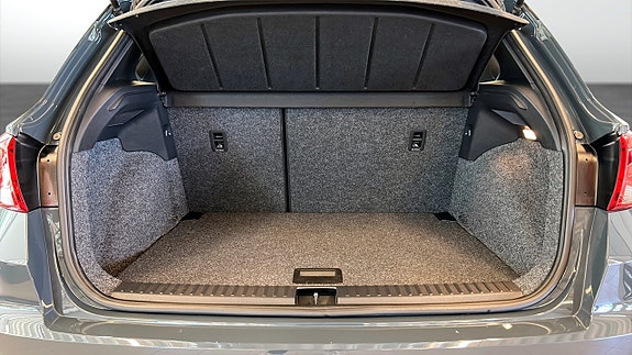 Seat Arona 12 of 12