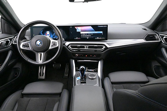 BMW i4 6 of 27