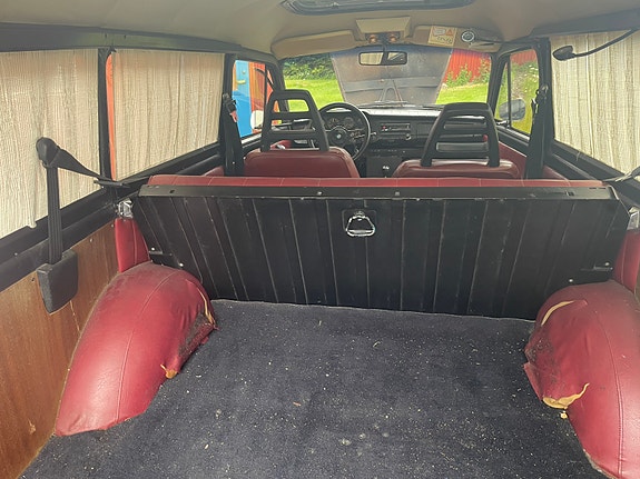 Volvo 210 Duett 8 of 10