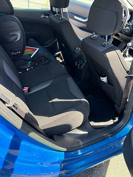 Peugeot 308 3 of 5