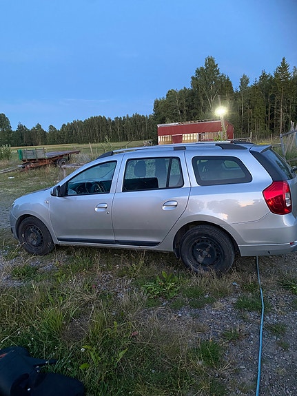 Dacia Logan 4 of 5