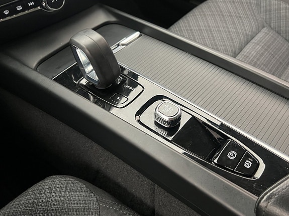 Volvo V60 21 of 30