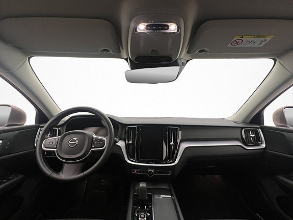 Volvo V60 10 of 30