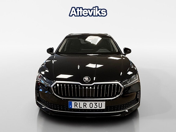 Skoda Superb 6 of 11