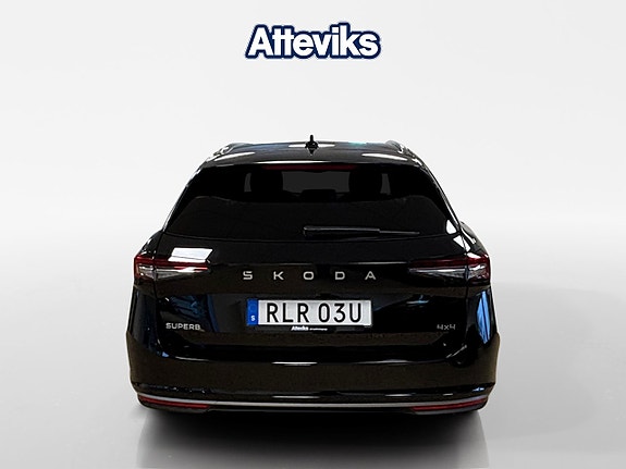 Skoda Superb 3 of 5