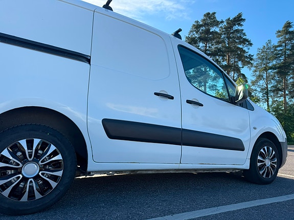 Citroen Berlingo 4 of 9